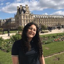 Dounia donne son avis sur les cours particuliers des Sherpas