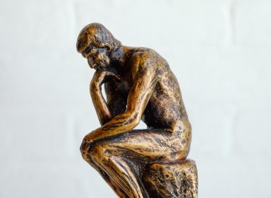 Alain : le philosophe républicain, radical et pacifiste