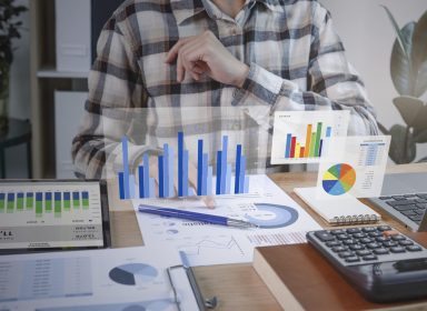 Expert-comptable : formation, missions