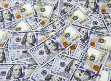 Analyste financier : découvre notre fiche métier !