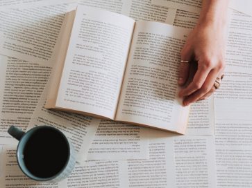 Collision ou collusion, excès ou accès… découvre 18 paronymes à absolument éviter ! 