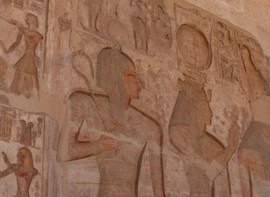 Découvre le portrait de Cléopâtre !