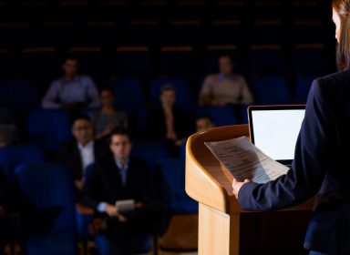 Rhétorique : le pouvoir des mots