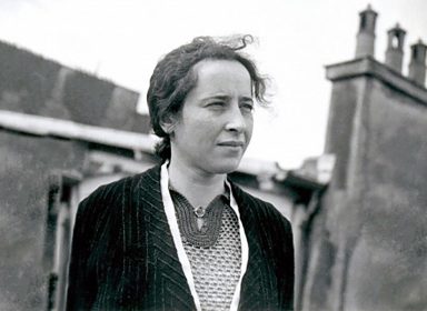 Hannah Arendt : une philosophe engagée au regard perçant