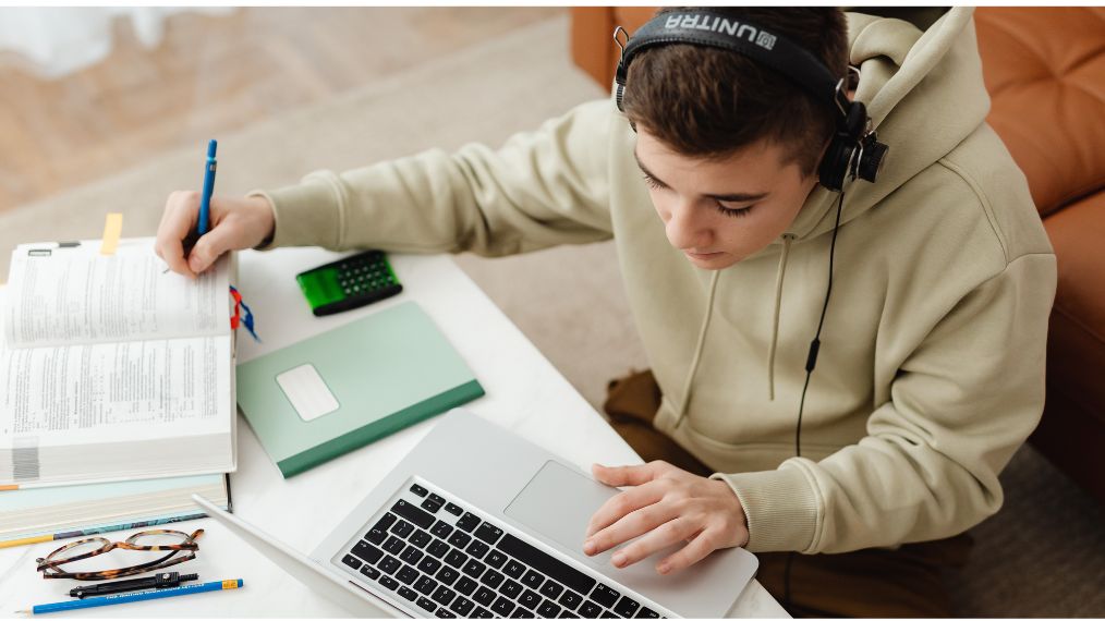 Comment utiliser l’IA pour réviser le brevet ? 